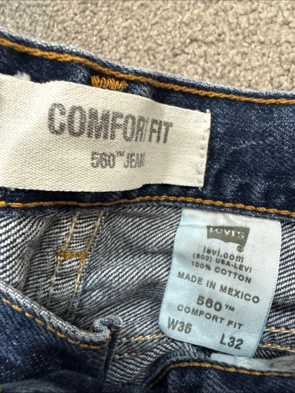 Levi’s 560 Comfort Fit Men’s Jeans W36 L32 Medium Wash Relaxed